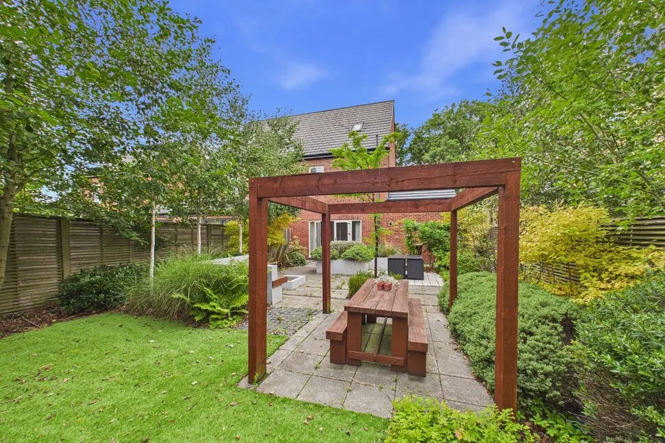 Aster Grove, Seacroft, LS14, photo 23