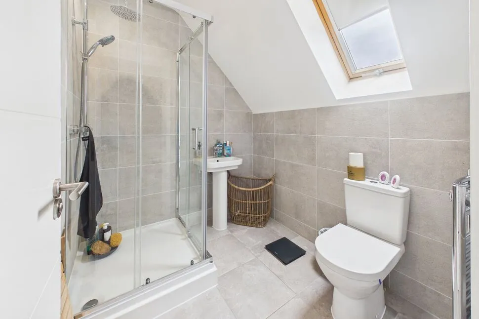 Aster Grove, Seacroft, LS14, photo 12