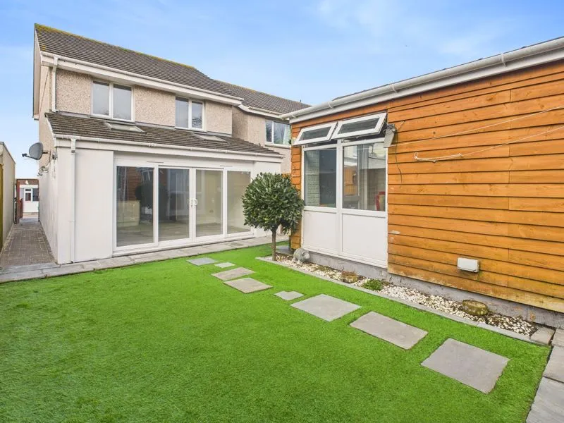 Castle View Close, Redruth, photo 10