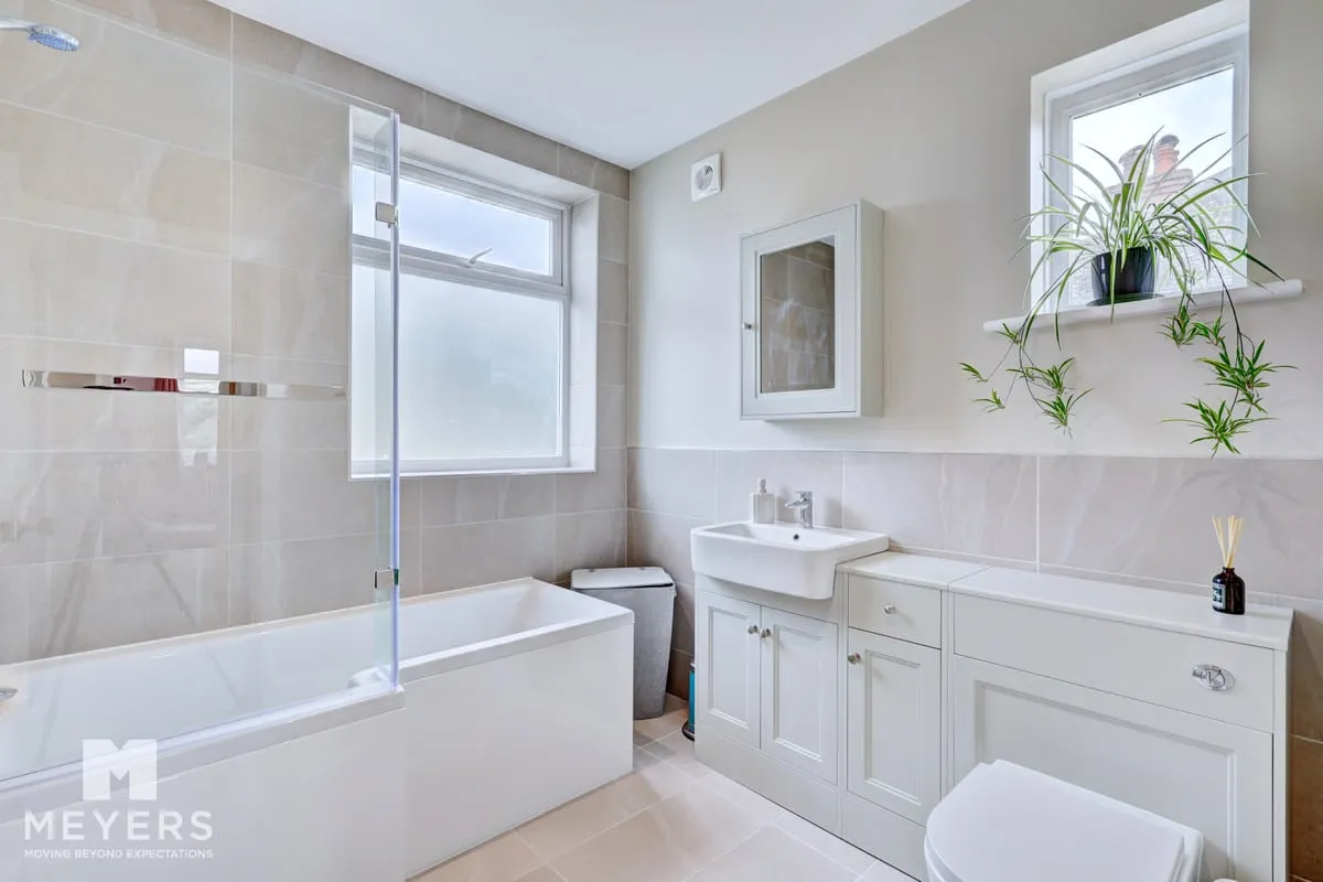 Iford Lane, Bournemouth, BH6, photo 10