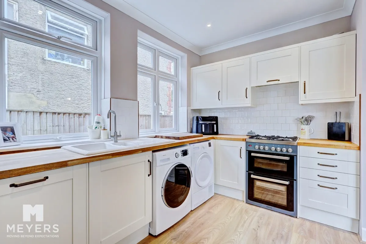 Iford Lane, Bournemouth, BH6, photo 17