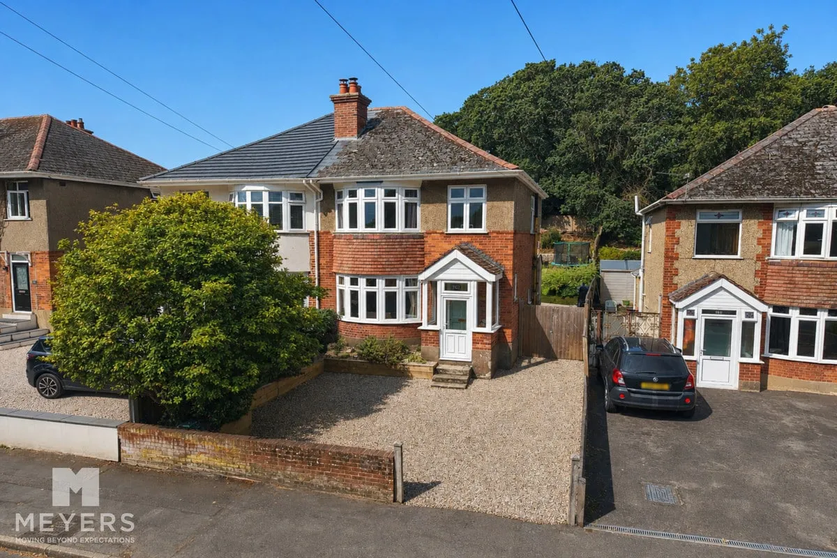 Iford Lane, Bournemouth, BH6, photo 8