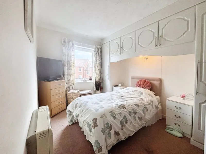 Northgate, Aldridge, WS9, photo 6