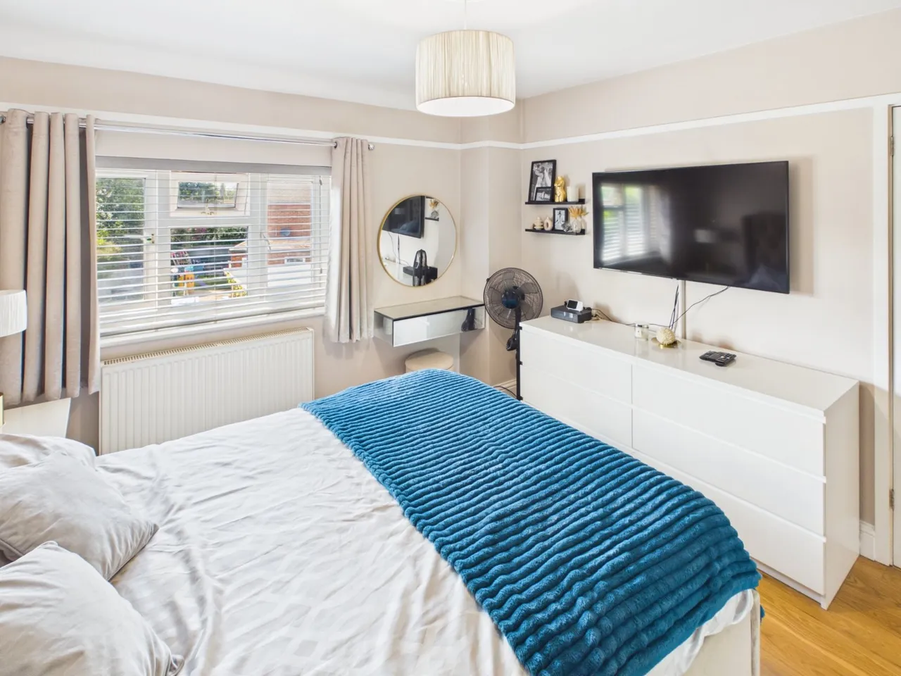 Hillside Close, Chalfont St. Peter, SL9, photo 10