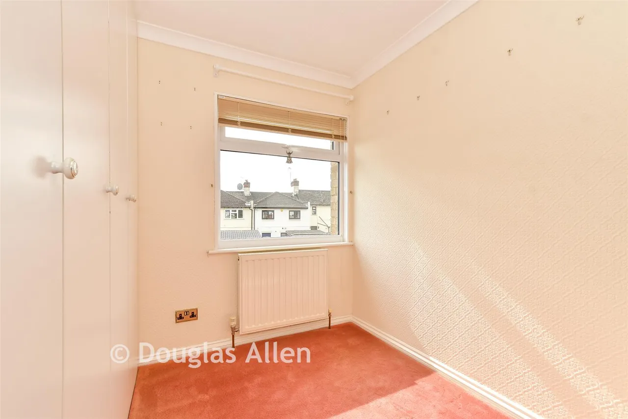 York Road, North Weald, CM16, photo 8