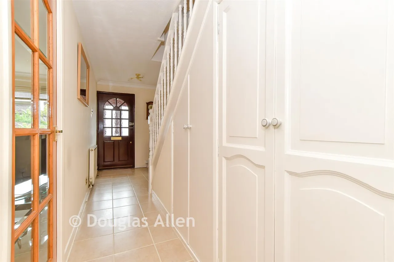 York Road, North Weald, CM16, photo 6