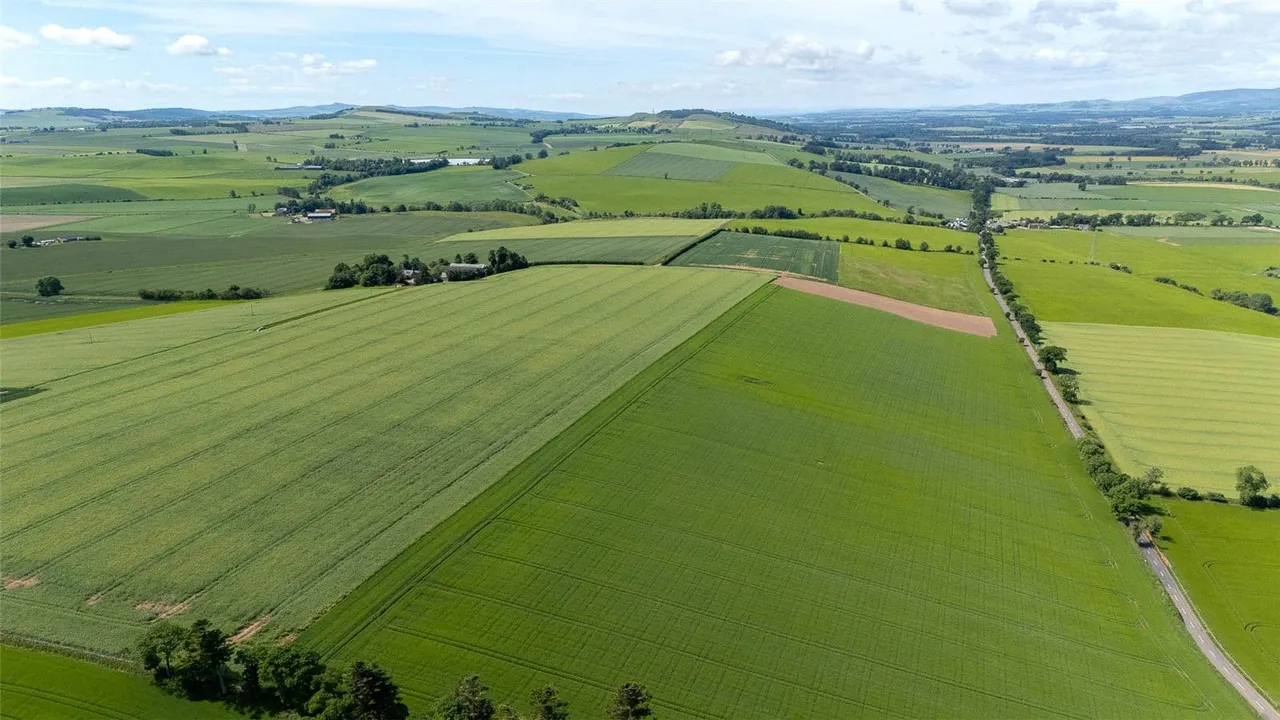 Lot 1 - Balnacake Farm, Brechin, Angus, DD9 6SL, photo 3