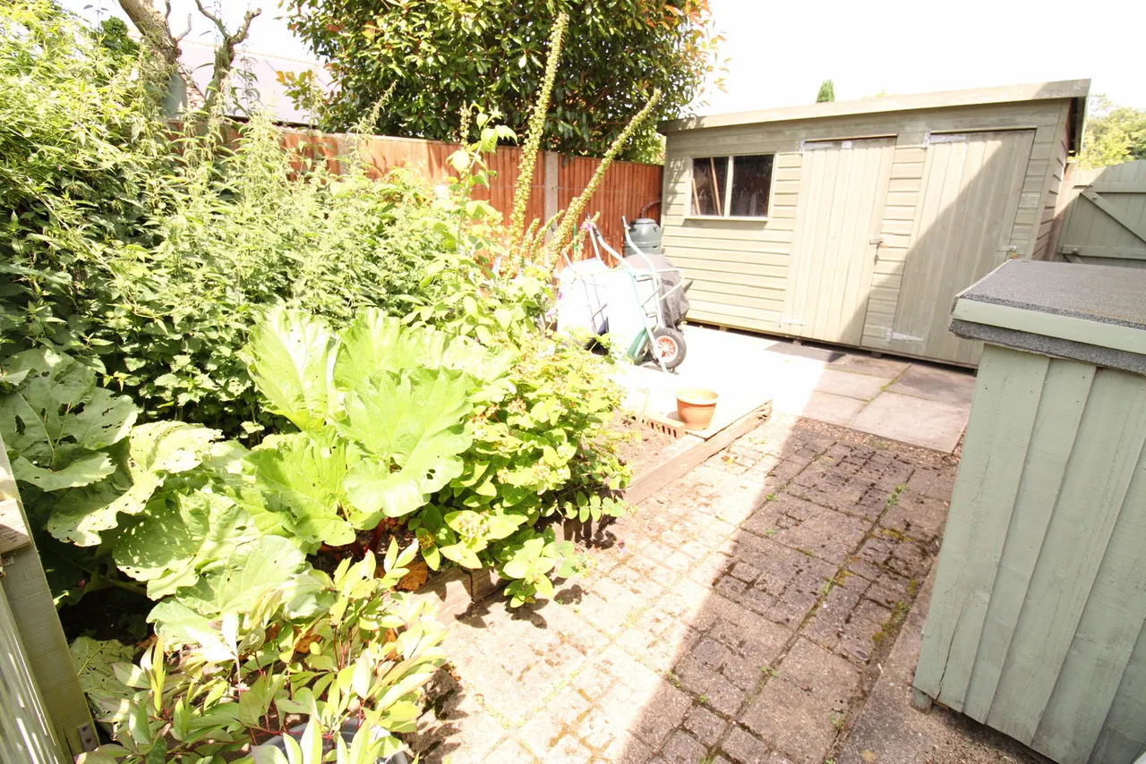 Orchard Close, Morton, DN21, photo 18