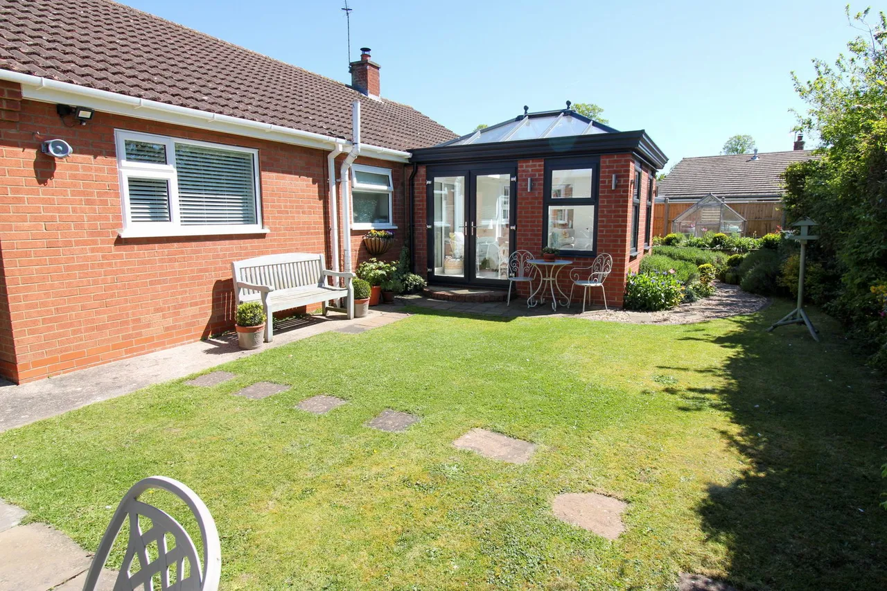 Orchard Close, Morton, DN21, photo 22