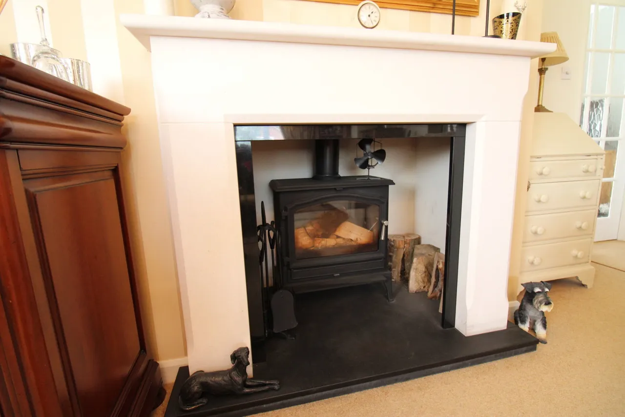 Orchard Close, Morton, DN21, photo 8
