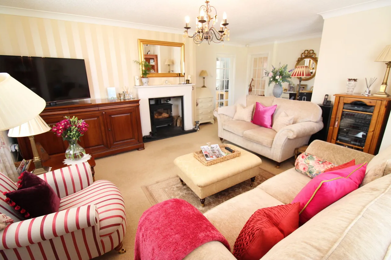 Orchard Close, Morton, DN21, photo 6