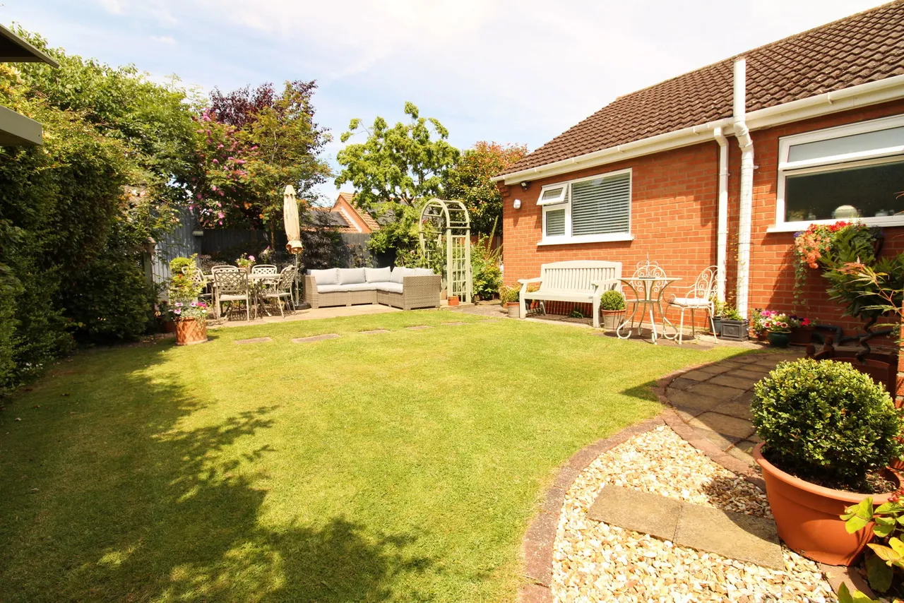 Orchard Close, Morton, DN21, photo 20