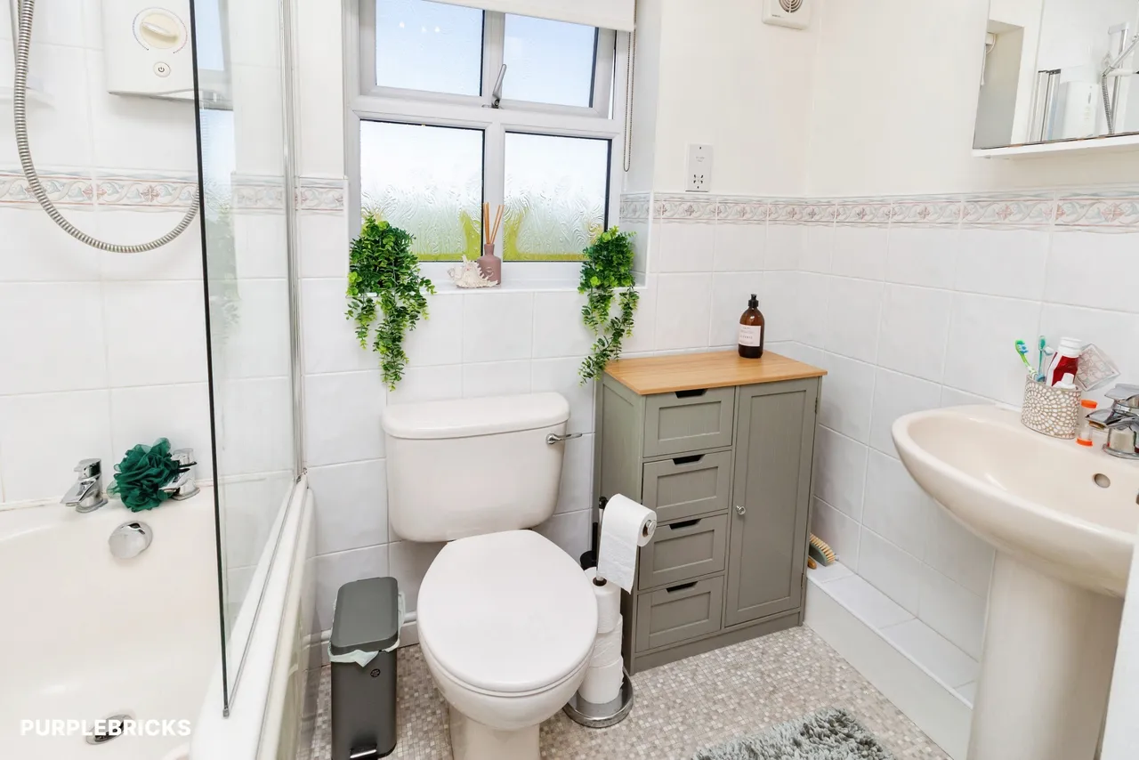 Glendale Gardens, Telford, TF4, photo 21