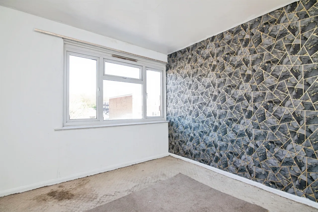Springfield Lane, Rowley Regis, photo 12