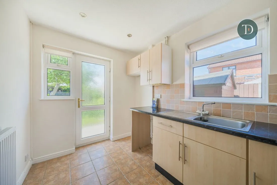 Linden Close, Great Sutton, CH66 2XP, photo 7