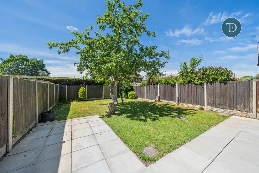 Linden Close, Great Sutton, CH66 2XP, photo 19