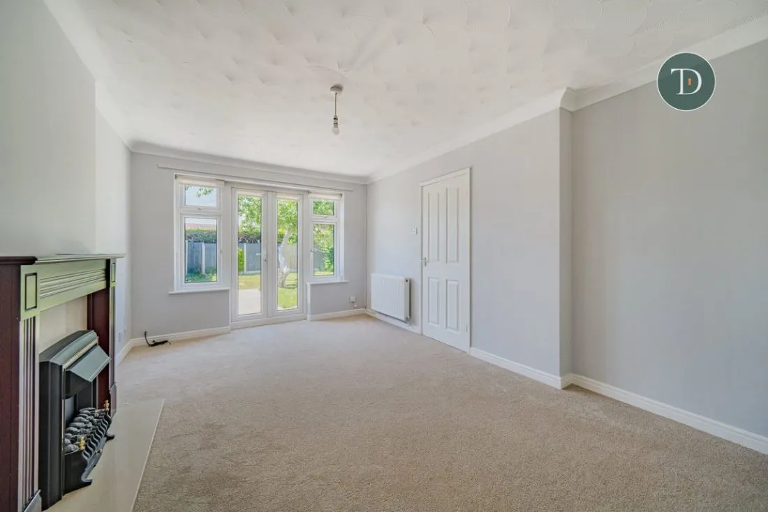 Linden Close, Great Sutton, CH66 2XP, photo 4