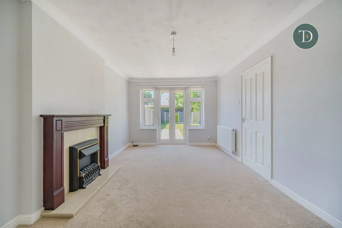 Linden Close, Great Sutton, CH66 2XP, photo 3