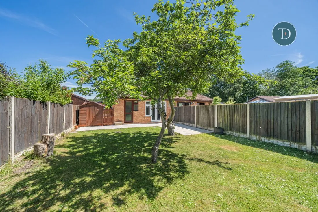 Linden Close, Great Sutton, CH66 2XP, photo 21