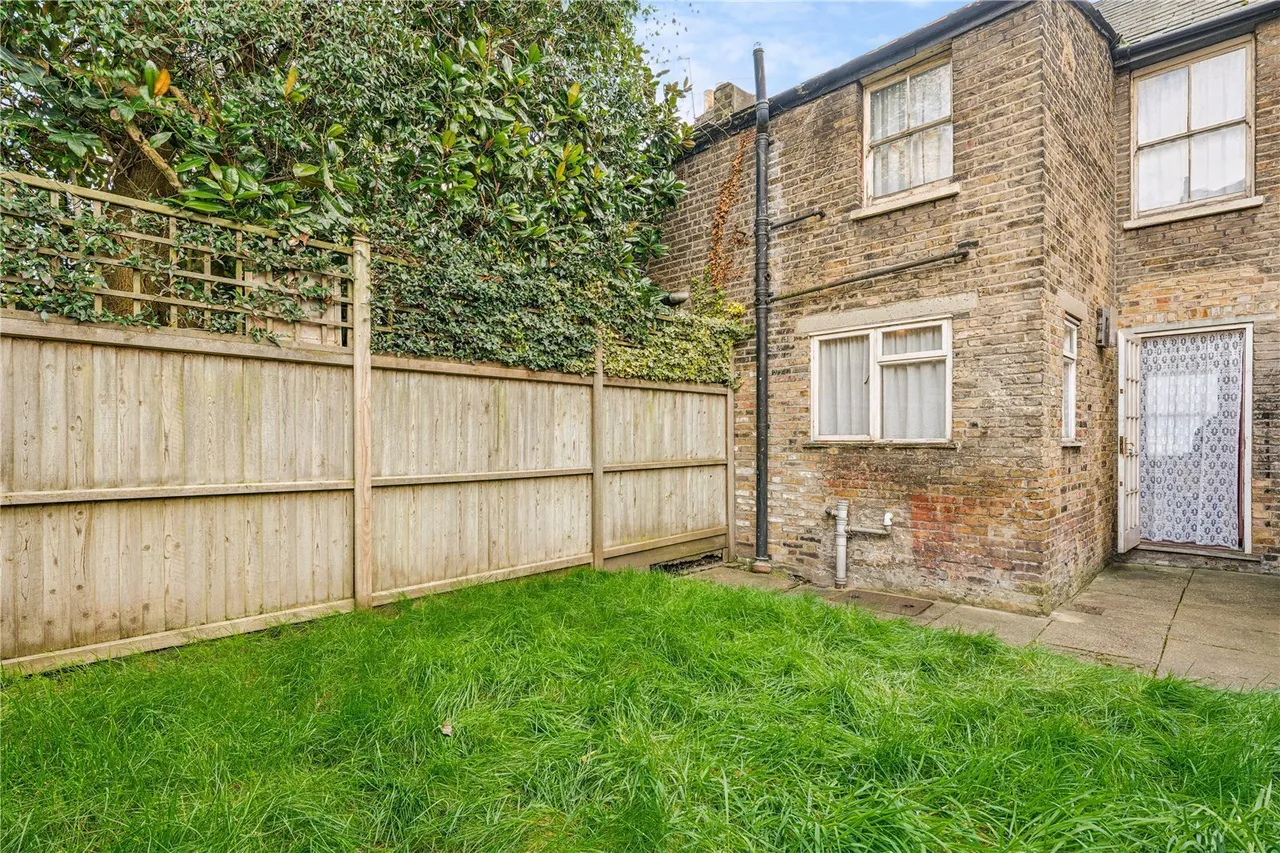Groton Road, London, SW18, photo 7