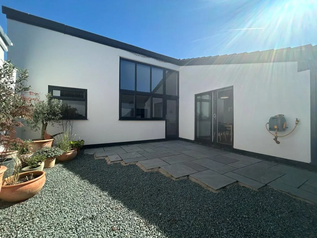 Hesketh Road, Hale Village, L24, photo 18