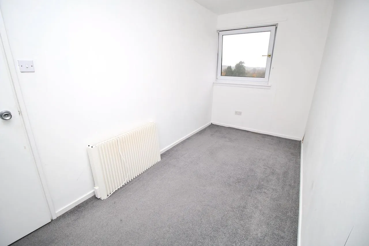 Ashiestiel Place, Cumbernauld, G67, photo 15