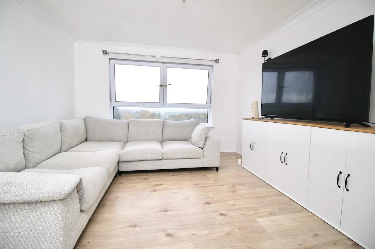 Ashiestiel Place, Cumbernauld, G67, photo 5