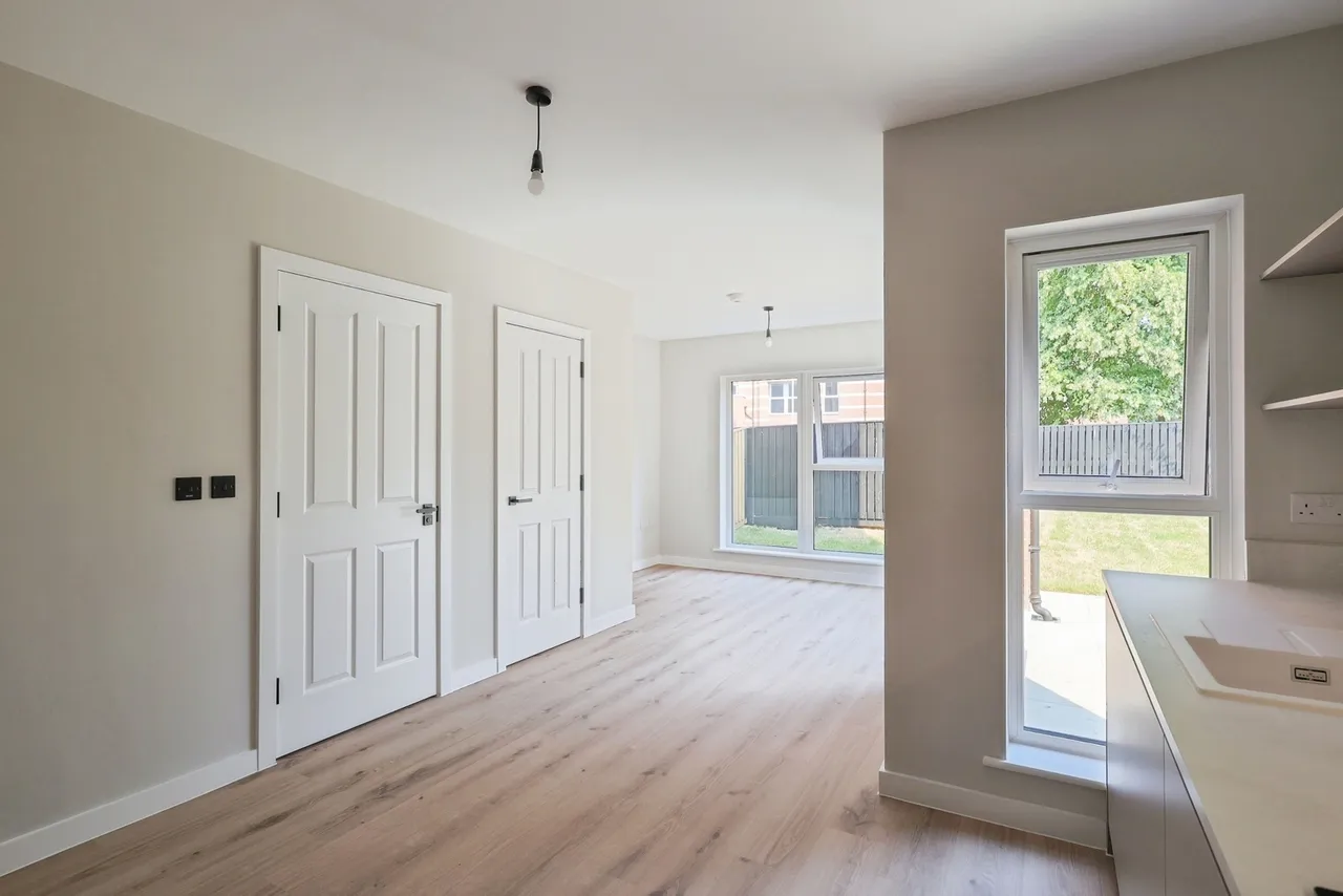 Stafford Close, Manchester, Greater Manchester, M14, photo 5