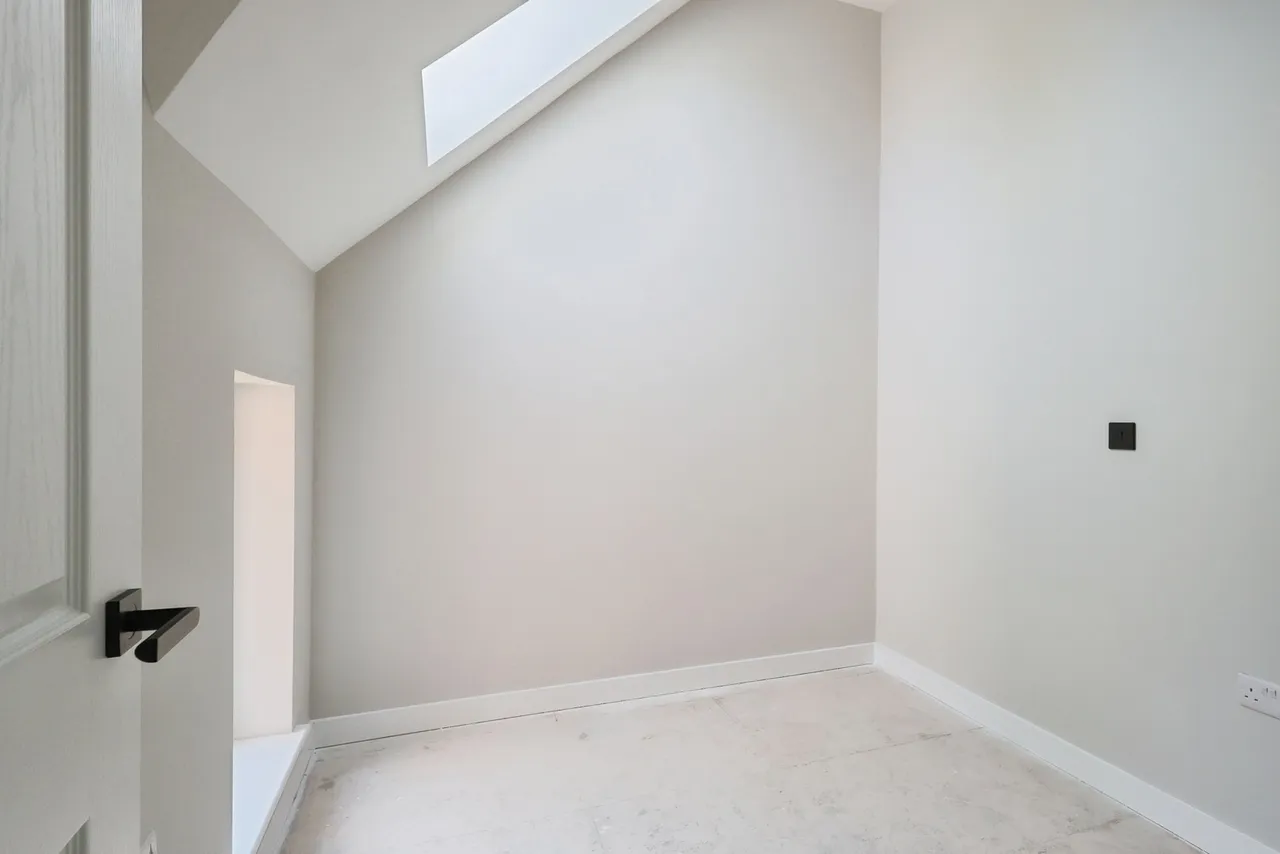 Stafford Close, Manchester, Greater Manchester, M14, photo 36