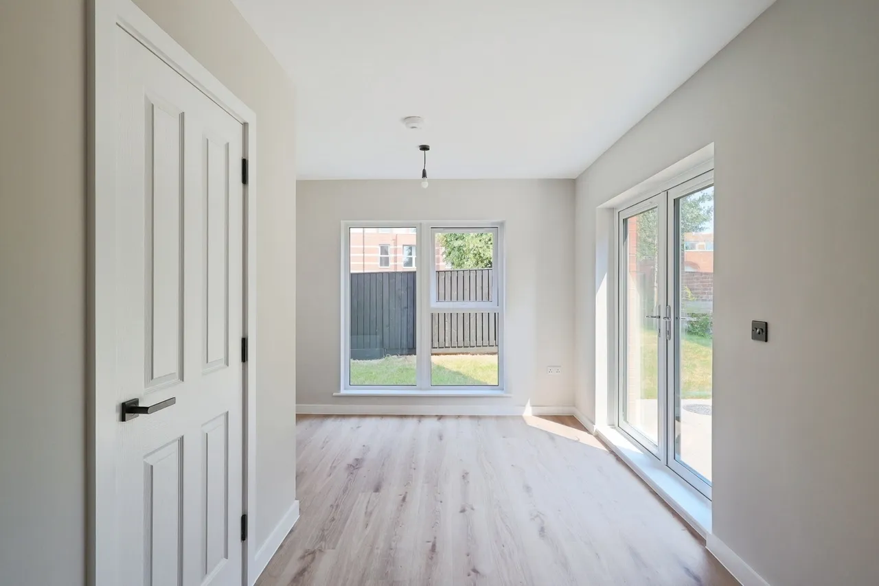 Stafford Close, Manchester, Greater Manchester, M14, photo 26