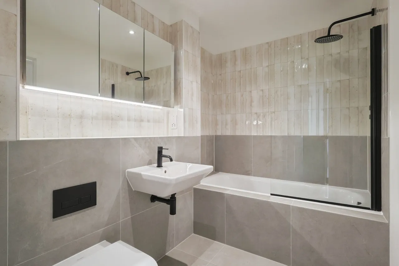 Stafford Close, Manchester, Greater Manchester, M14, photo 30