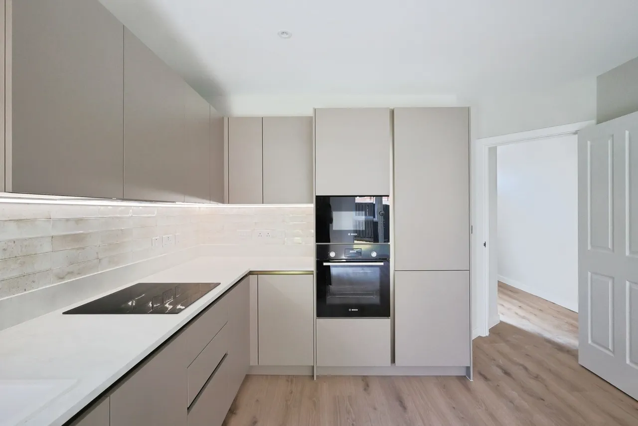 Stafford Close, Manchester, Greater Manchester, M14, photo 6