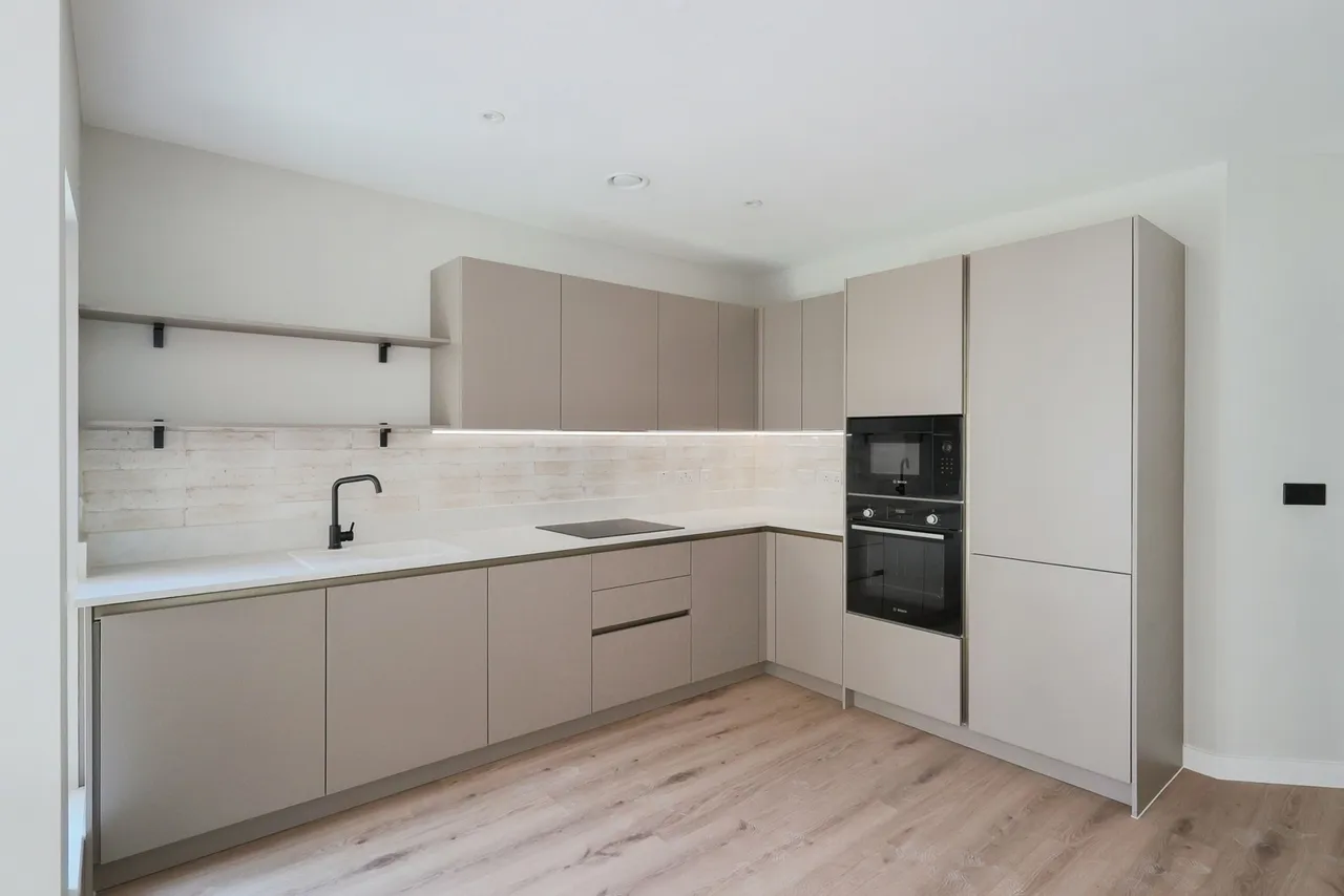 Stafford Close, Manchester, Greater Manchester, M14, photo 14