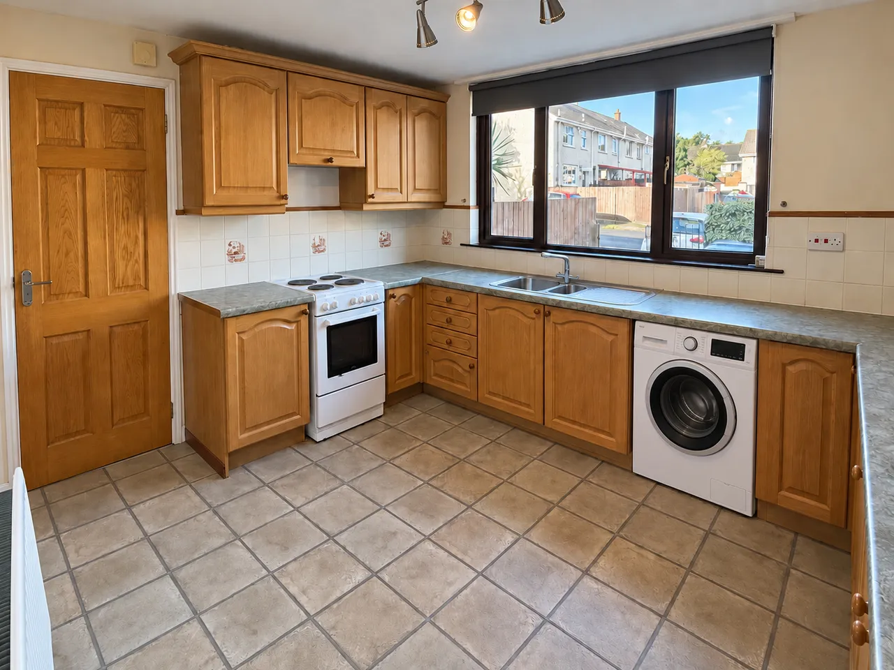 Glenmore Drive, Lisburn, BT27, photo 4