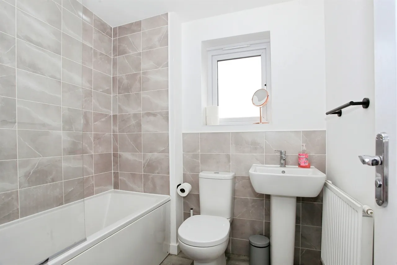 Westbury Drive, Peterborough, PE7, photo 5