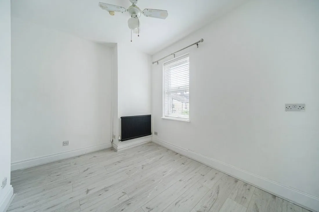 Woodchurch Lane, Tranmere, CH42 9PL, photo 25