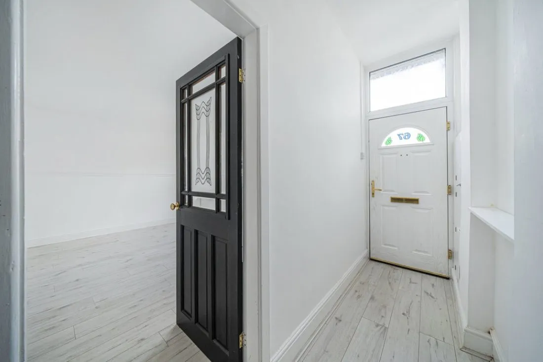 Woodchurch Lane, Tranmere, CH42 9PL, photo 2