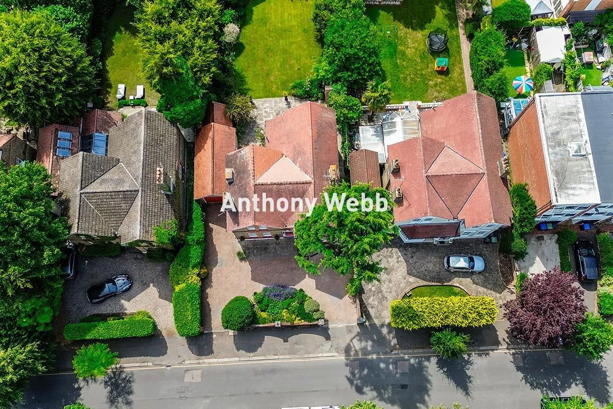 Wellington Road, Bush Hill Park, EN1, photo 38