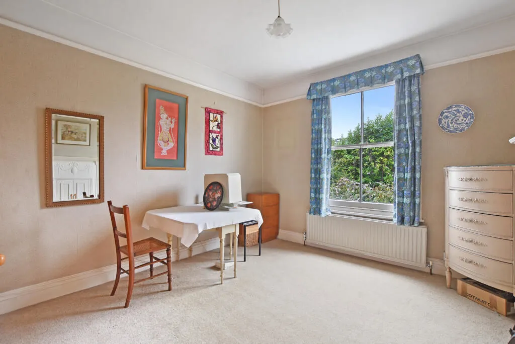 Wavendon Avenue, London, W4, photo 5