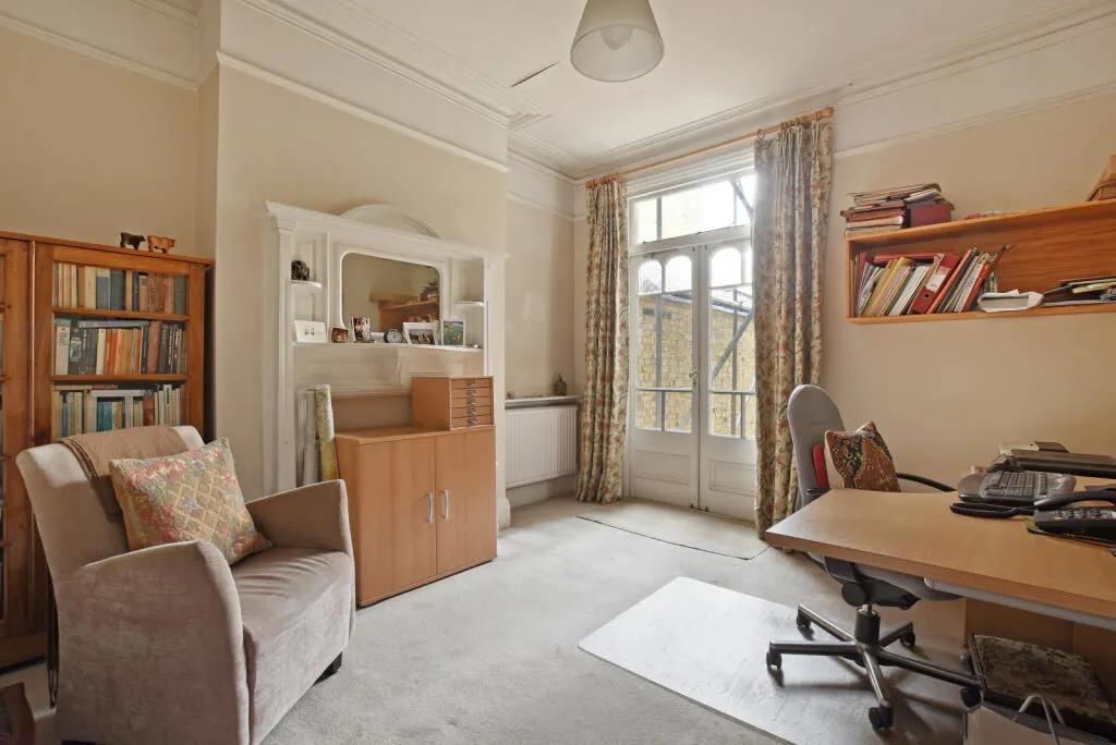 Wavendon Avenue, London, W4, photo 4