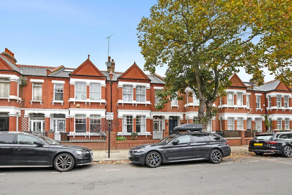 3 bed house for sale, Wavendon Avenue, London, W4