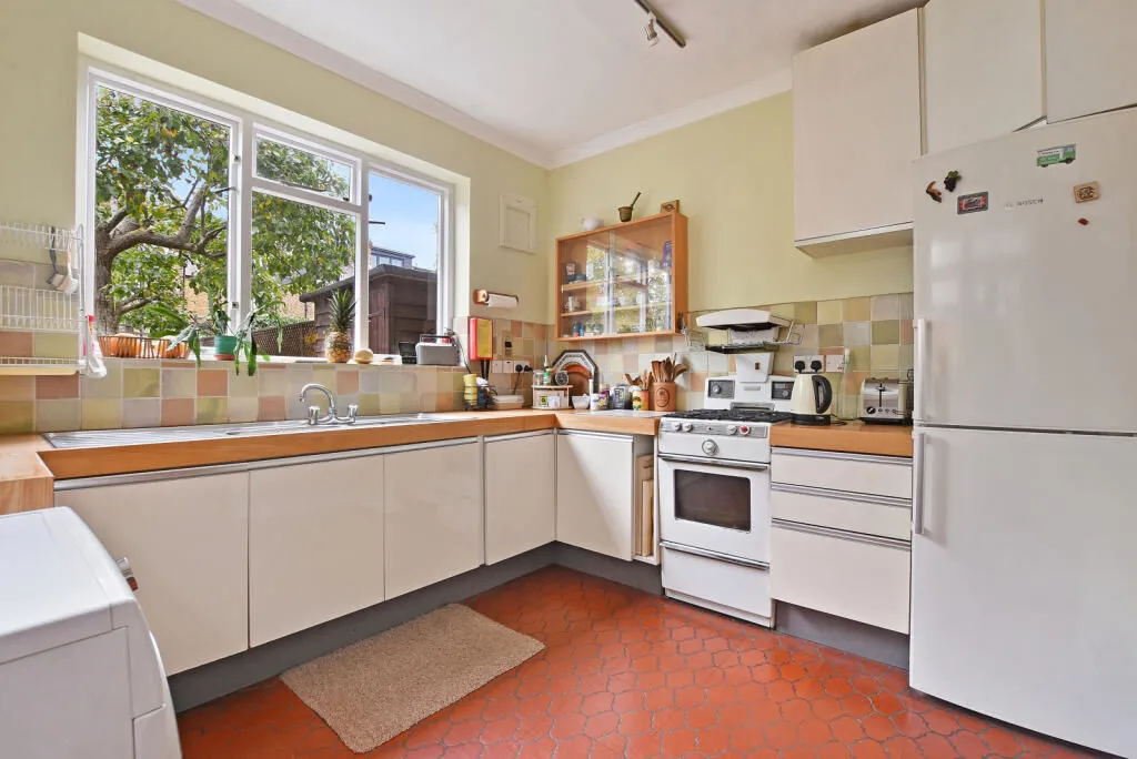 Wavendon Avenue, London, W4, photo 6