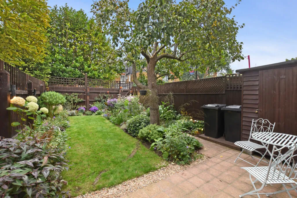 Wavendon Avenue, London, W4, photo 10
