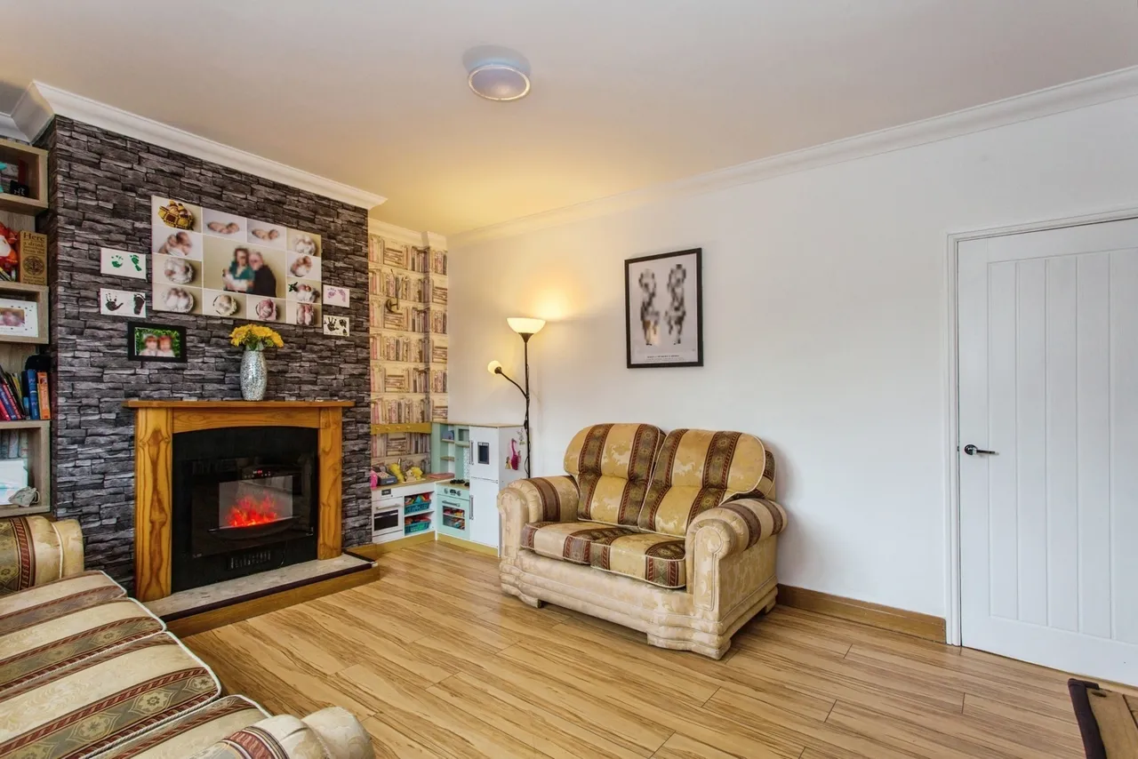 Shakespeare Terrace, Chorley, Lancashire, PR6, photo 2