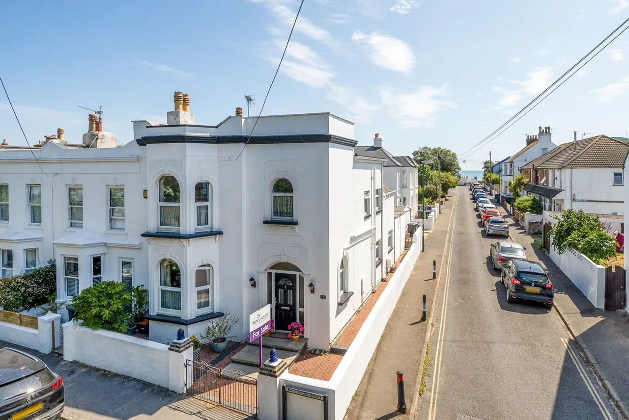 Sea Road, Felpham, PO22, photo 2