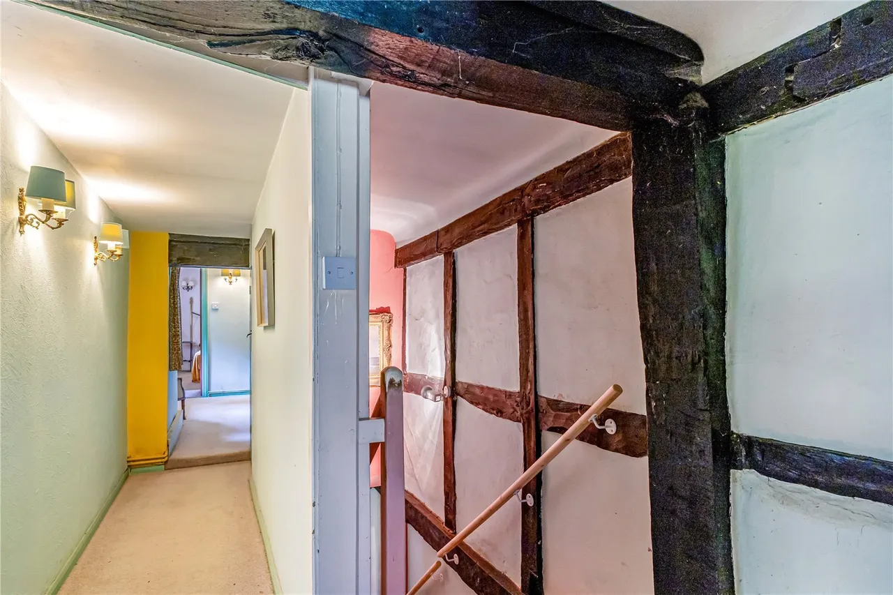 Henley, Haslemere, GU27, photo 5