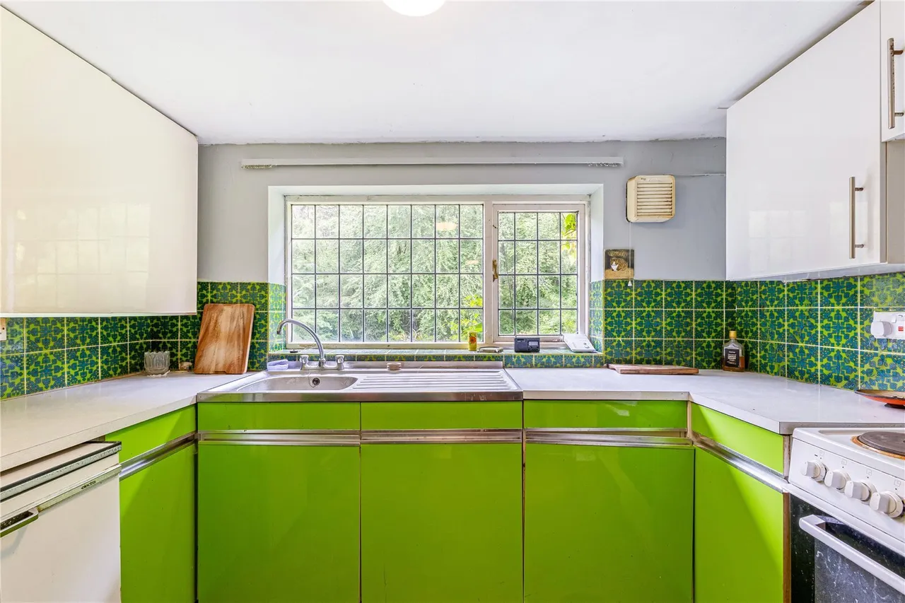 Henley, Haslemere, GU27, photo 7