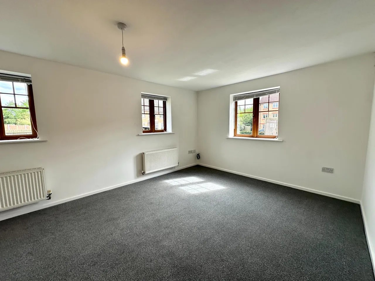Oberon Grove, Darlaston, WS10, photo 5