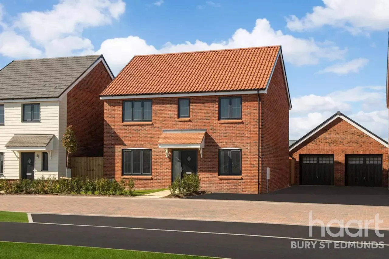 4 bed house for sale, The Ferns, Kennett, CB8