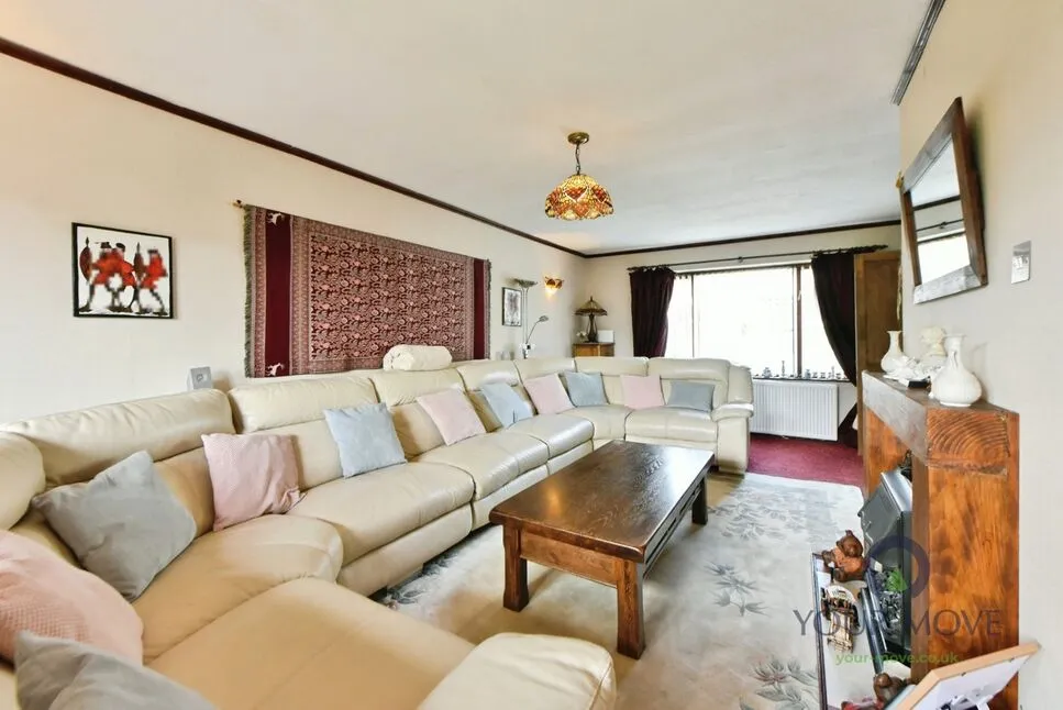 Higher Rise, Shaw, Greater Manchester, OL2, photo 3